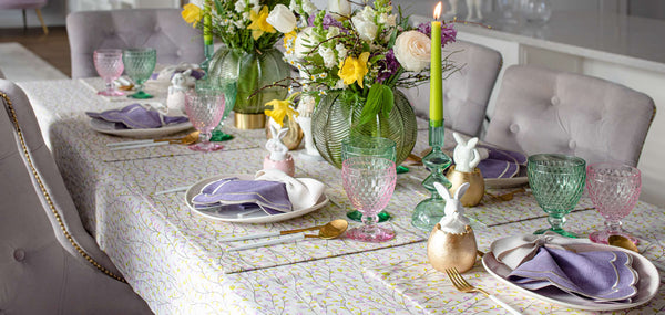 Pastels, Flowers, and More: The Ultimate Easter Table Guide
