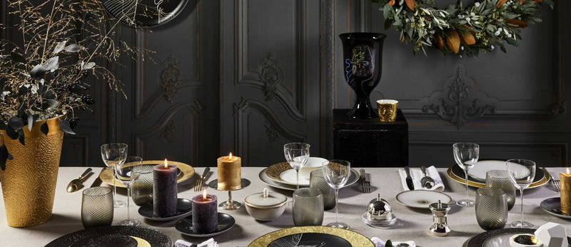 Beautiful and Luxury Dinner Table Setting