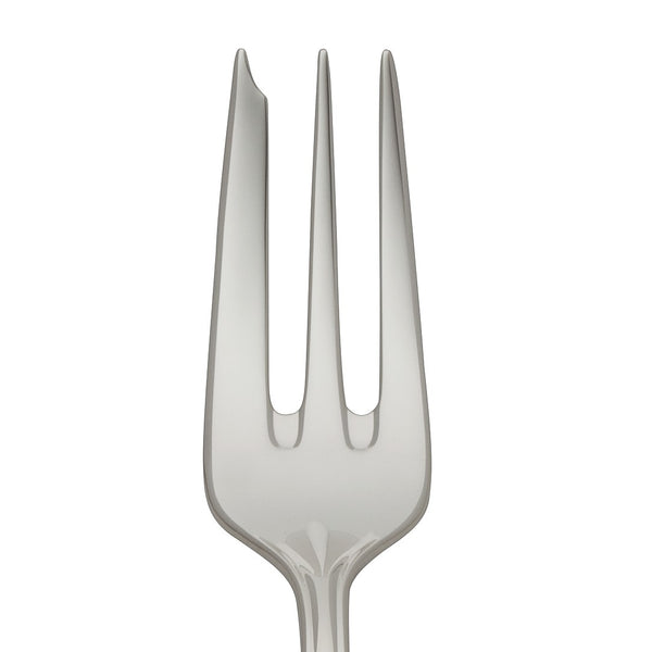 Alt Chippendale silver plated cake fork close-up on its tapered prongs.