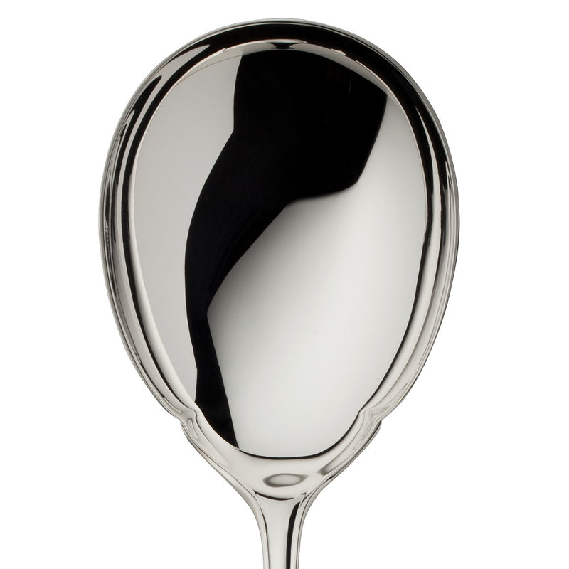 Alt Chippendale silver plated vegetable server close-up.