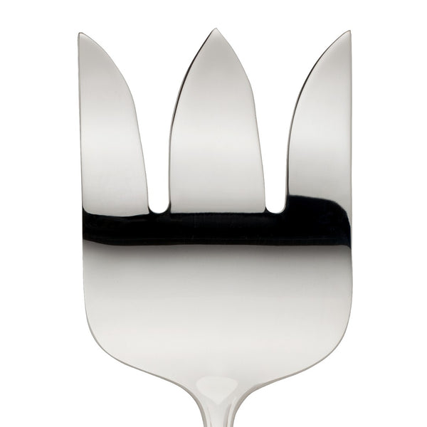 Alt Chippendale silver plated fish serving fork with wide shaped prongs close-up.
