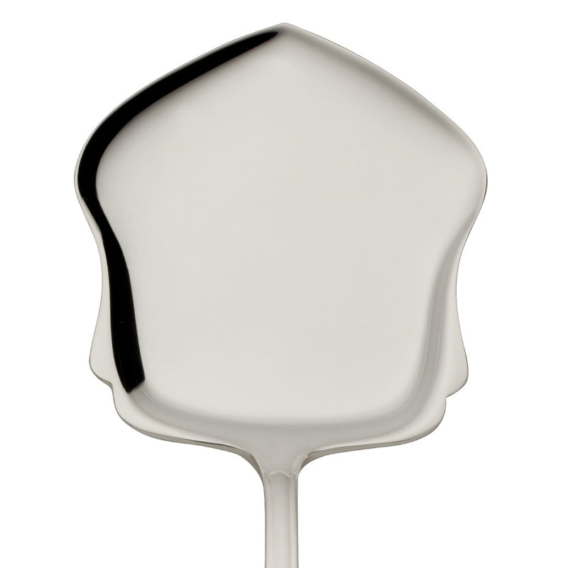 Alt Chippendale Pastry Server silver plated with tapered blade close-up.