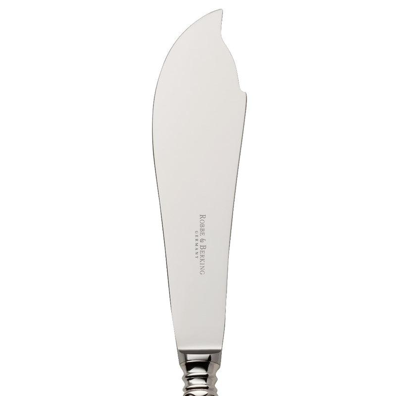 Alt Chippendale Tart Knife silver plated with curved blade close-up on its blade.