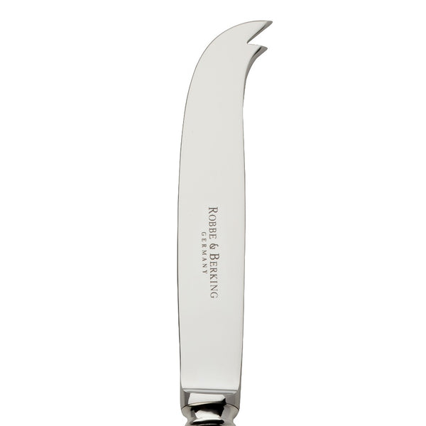 Alt Chippendale Cheese Knife silver plated with pointed blade close-up.