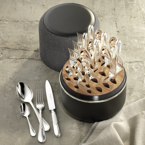 Belvedere cutlery box in black by Robbe & Berking with 24 silver plated pieces, handcrafted luxury flatware.