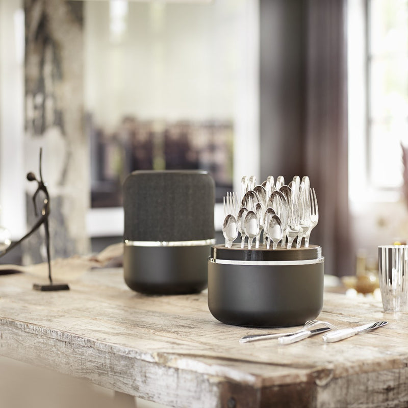 Luxury Belvedere cutlery by Robbe & Berking, silver plated flatware presented in decorative black box.