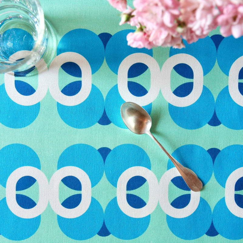 'Bubble Vert' Reversible Placemats Toucan and Vase Motifs by Alto Duo - Set of 2