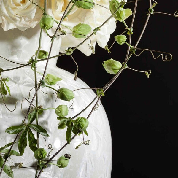 'Solitaire' Porcelain Vase in Polar White by Fürstenberg | Large