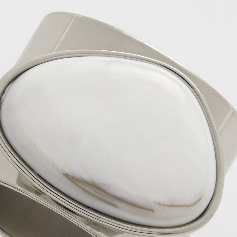 Close-up of Joanna Buchanan shell napkin ring in silver – available at Amiramour 
