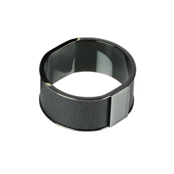Lux Plus napkin ring by Giobagnara, in black leather with a palladium finish.