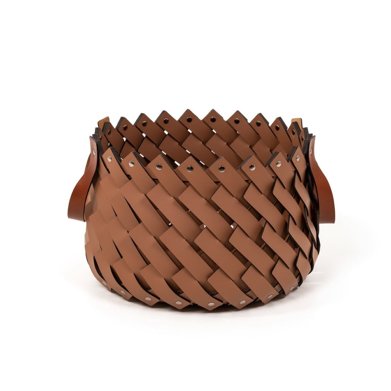 Almeria small round basket with handles in camel regenerated leather by Pinetti, hand-woven and suitable for outdoor use handles down