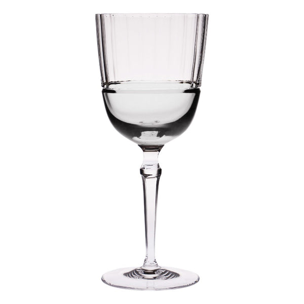 Alya water glass in crystal with modern vertical cuts by Cristallerie de Montbronn.
