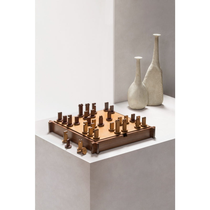 Lifestyle setting featuring the Structura Triple Game Box by Giobagnara