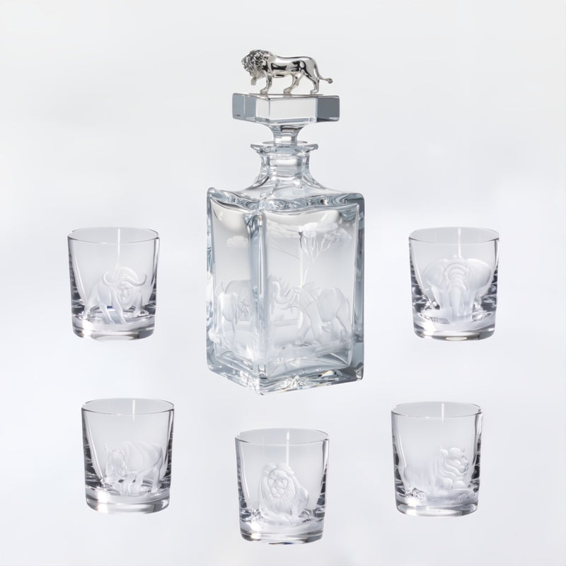 Handcrafted Crystal Whiskey Carafe with Sterling Silver Lion – Sonja Quandt Big Five Collection
