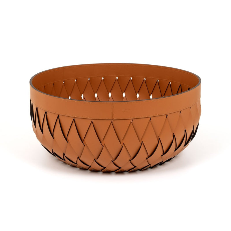 Canaria large round basket in camel brown regenerated leather by Pinetti, handwoven and suitable for outdoor use