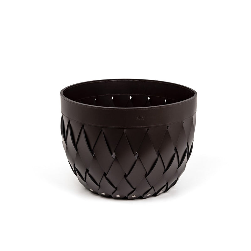 Canaria small round basket in coffee brown regenerated leather by Pinetti, handwoven and suitable for indoor and outdoor use