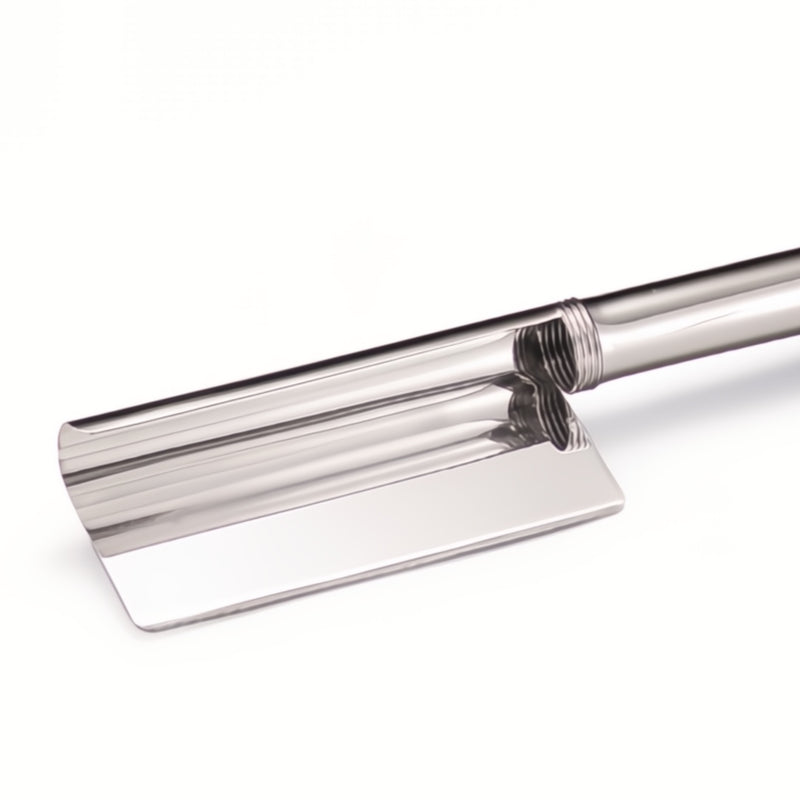 Close-up Crumb Sweeper Classica Silver-Plated by Greggio