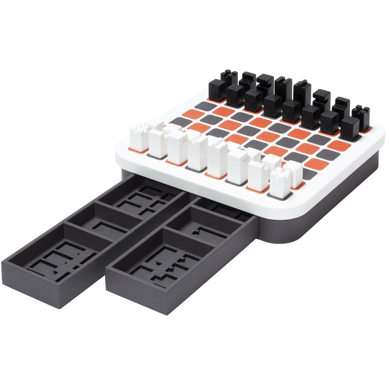 Delos Corian chess set in black and white with leather inlays by Giobagnara