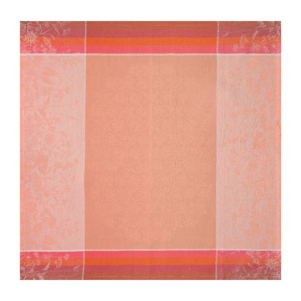 Le Jacquard Français Instant Bucolique pink linen tablecloth with floral jacquard