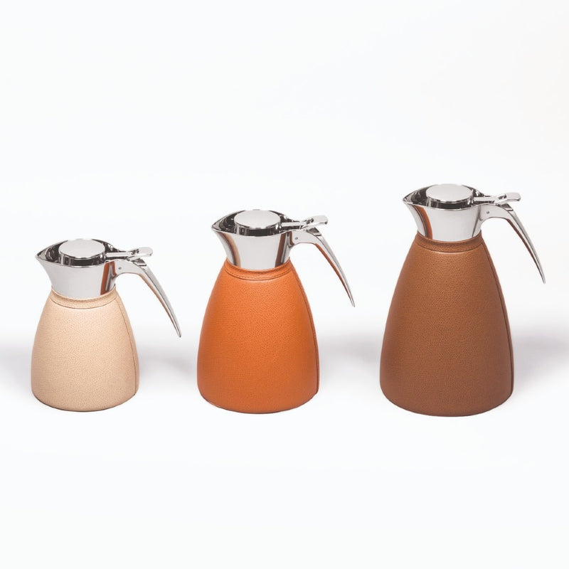 Luxury insulated carafes Vincennes by Pigment France x Giobagnara in stainless steel and Golf leather – handcrafted Italian design.