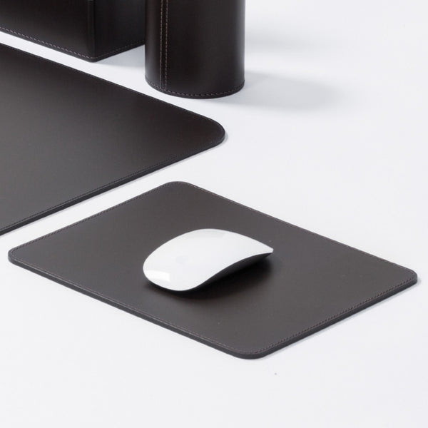 Giobagnara x Rudi Tecnocuoio leather mouse pad with rounded edges