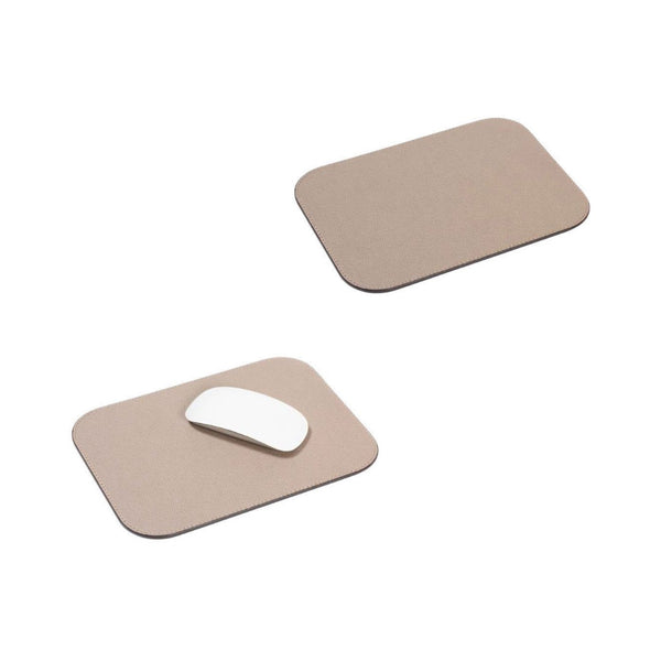 Styled Giobagnara Polo leather mouse pad with rounded corners in Golf leather