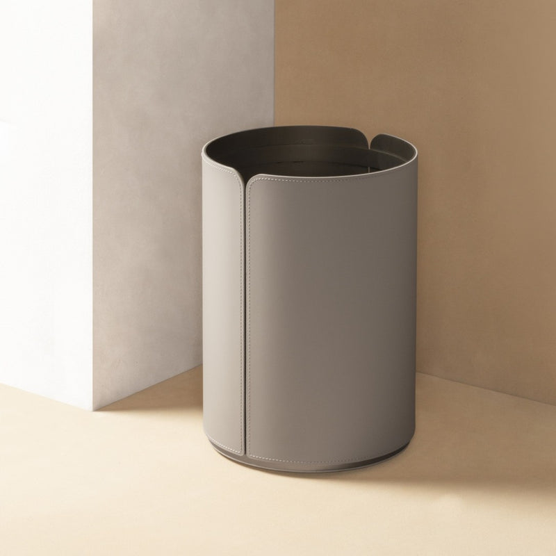 Styled modern Leather Wastepaper Bin Tour by Adam D. Tihany x Giobagnara in Tecnocuoio leather