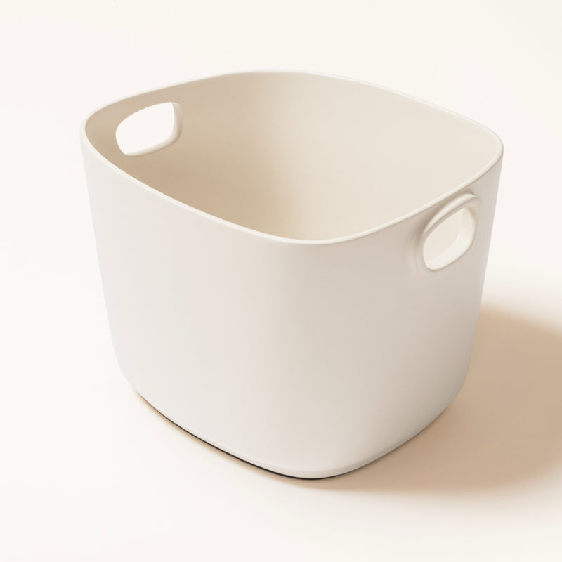 Maris champagne bucket for 3 in cast aluminium by Kelly Wearstler x Giobagnara, ivory finish
