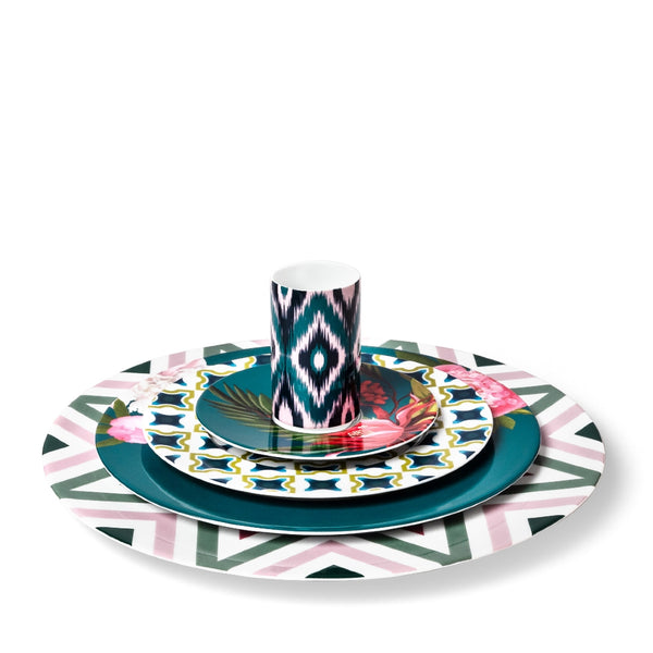 Paraiso set of plates stacked on eachother with a cup on top