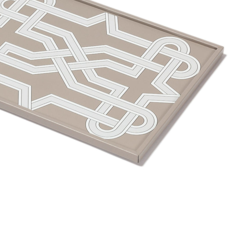 Close-up Rectangular Tray San Marco No2 Small by Giobagnara in leather with Venetian interwoven motif