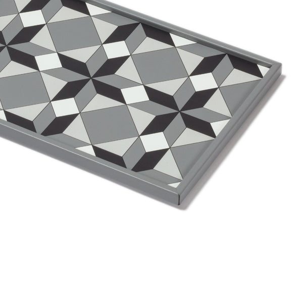 Close-up Rectangular Tray San Marco No3 Mini by Giobagnara in leather with geometric Venetian pattern