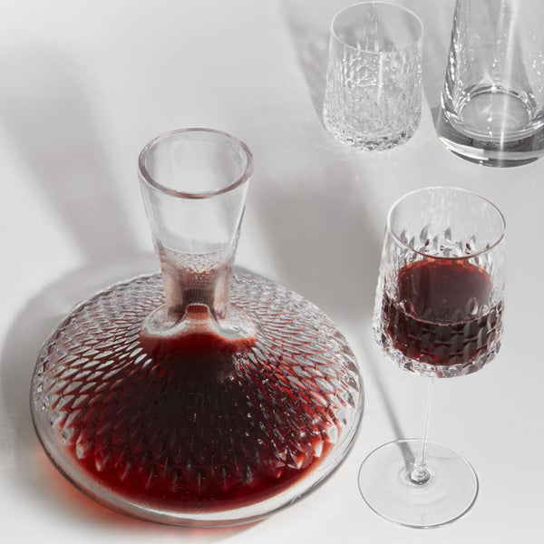 Wine decanter with red wine Luxury crystal red wine glass from the Ulysse collection by Cristallerie de Montbronn.