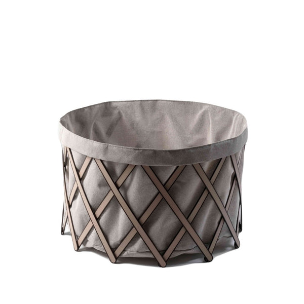 Safari Short Foldable Basket in Liverpool-grained leather with foldable wooden frame and removable cotton liner by Pinetti.