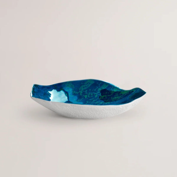 Sarah-Linda set of 2 porcelain small plates Blue Lagoon No5 Indulge on a light gray background