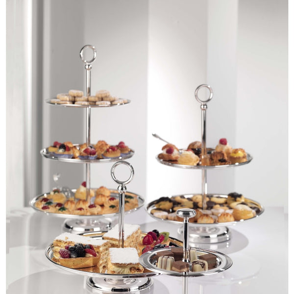 Styled One-tier silver-plated pastry stand with central ring handle from the Eleganza collection by Greggio.