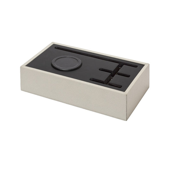 Luxury Simon Charging Station in Golf leather by Giobagnara, featuring wireless Qi charging pad and multi-device USB ports.