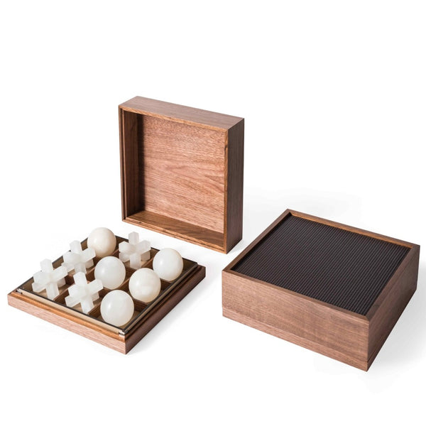 Styled Tic Tac Toe Game Set in walnut and leather with Volterra alabaster pieces by Pinetti