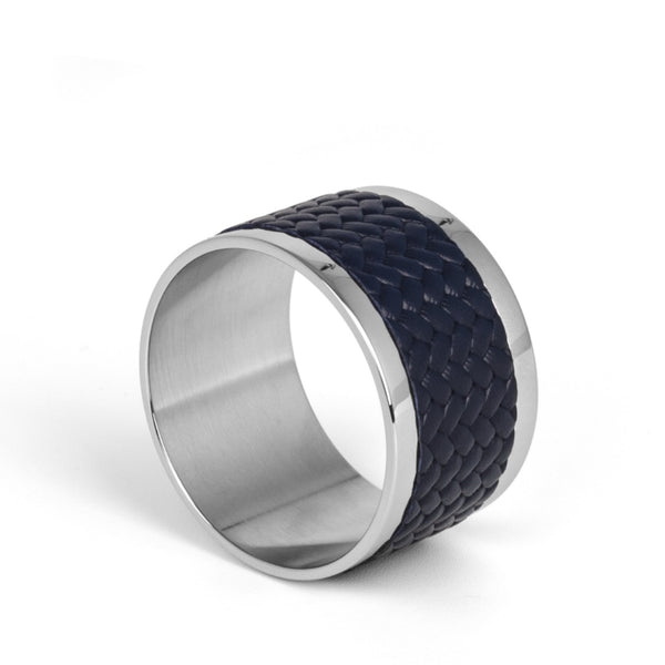 Saturno leather napkin ring in navy blue with chrome finish by Pinetti