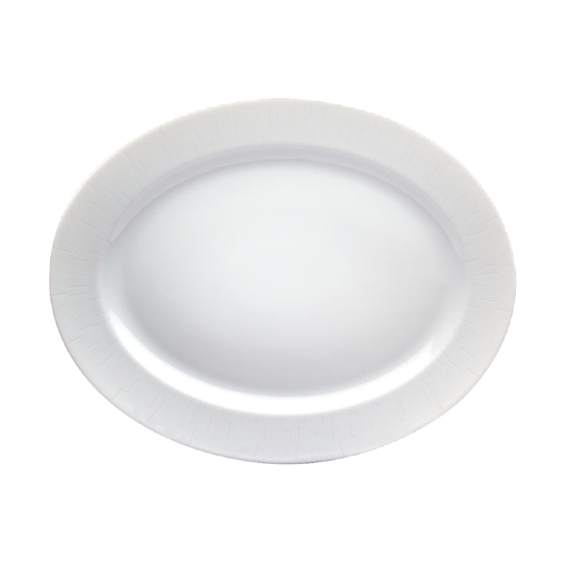 Medium oval serving dish in engraved white Limoges porcelain – Infini White by Haviland