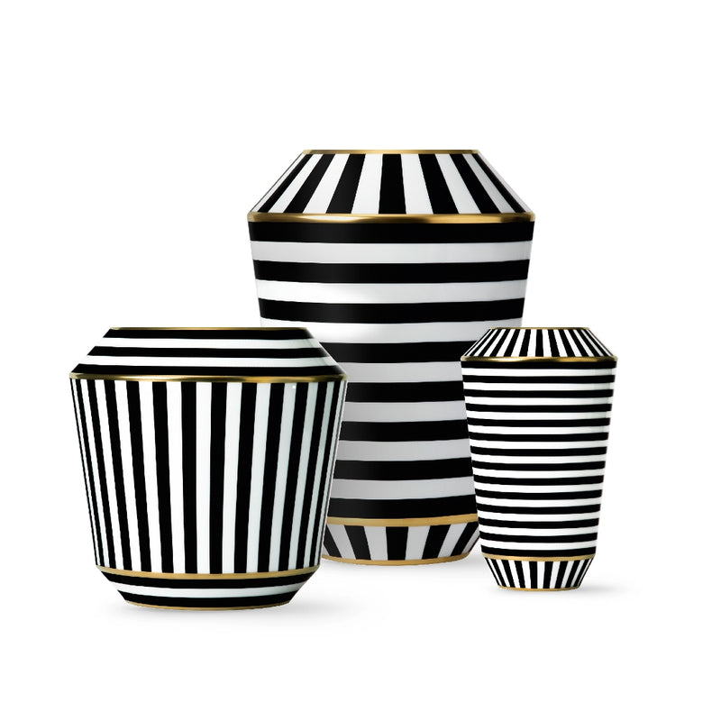 3 sizes Luna Ca' D'Oro porcelain vase with gold accents and geometric design by Sieger by Fürstenberg