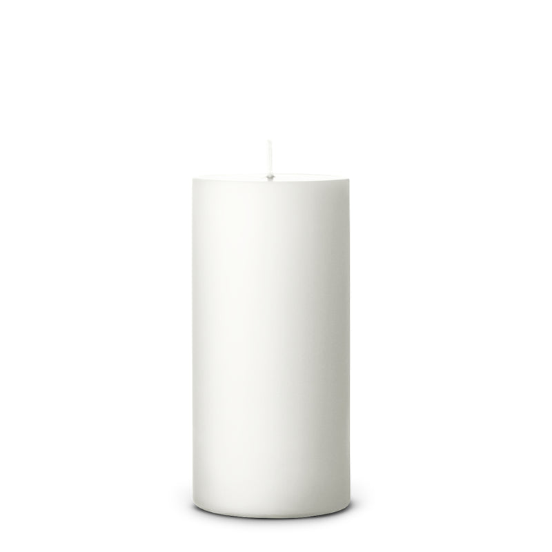 A white matte Ester & Erik pillar candle, 15cm in height, displayed against a white background.